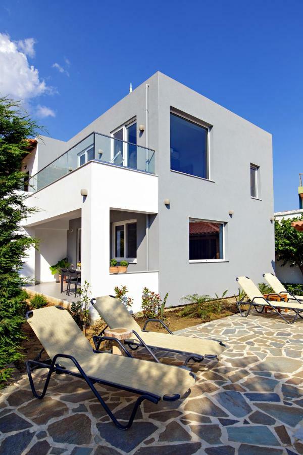 Irida Guesthouse By The Pool Plakias Exterior photo