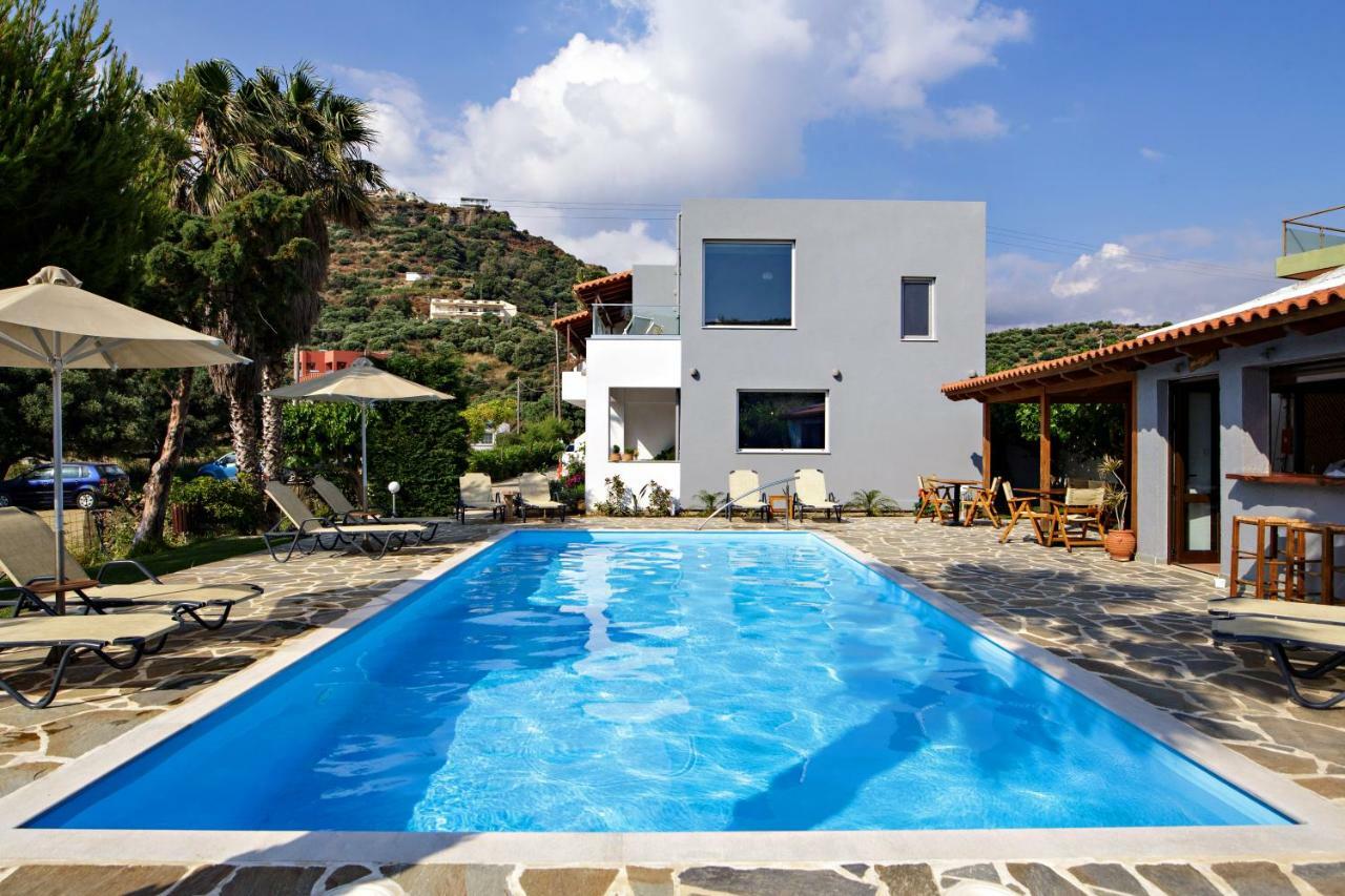Irida Guesthouse By The Pool Plakias Exterior photo